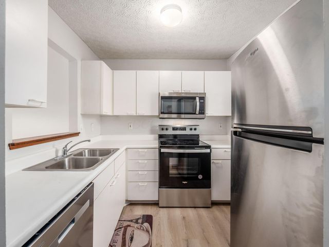 1668 Blackhorse Lane, 157B, Hilliard, OH 43026