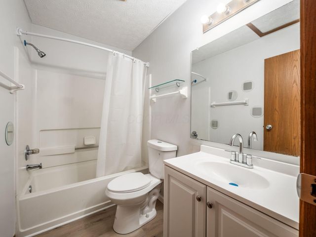 1668 Blackhorse Lane, 157B, Hilliard, OH 43026