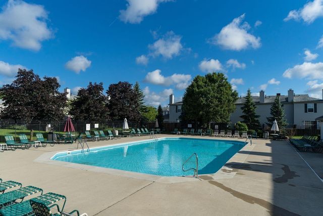 1668 Blackhorse Lane, 157B, Hilliard, OH 43026