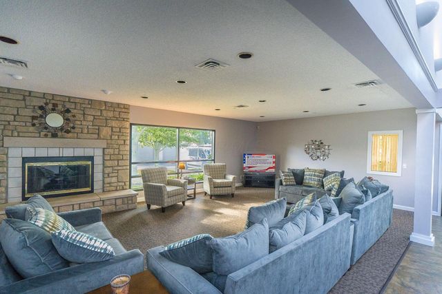 1668 Blackhorse Lane, 157B, Hilliard, OH 43026