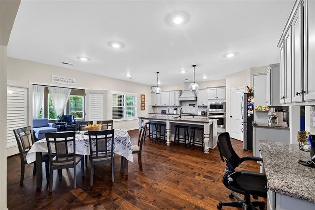 208 Seth Terrace, Mcdonough, GA 30252
