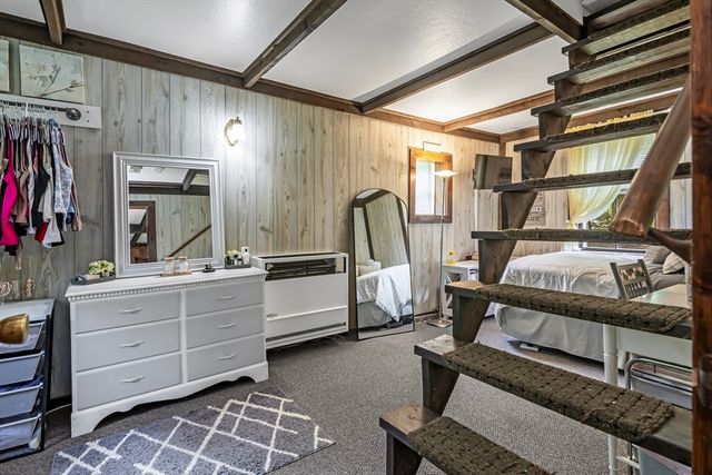 53 Long Pond Rd, Tyngsborough, MA 01879