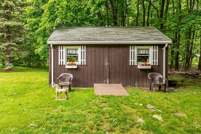 53 Long Pond Rd, Tyngsborough, MA 01879