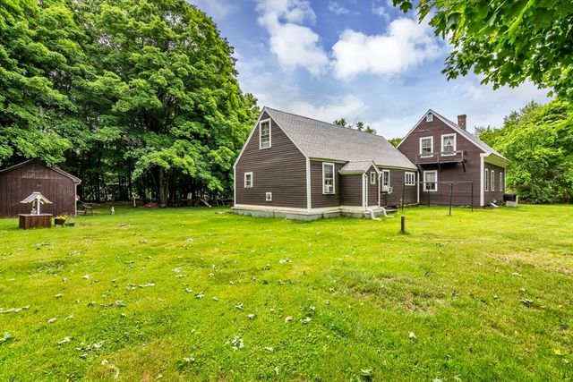 53 Long Pond Rd, Tyngsborough, MA 01879