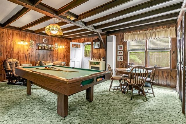 53 Long Pond Rd, Tyngsborough, MA 01879