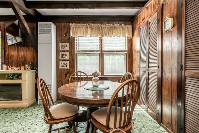 53 Long Pond Rd, Tyngsborough, MA 01879