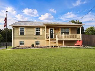 242 Thorne Circle, SE, Cleveland, TN 37323