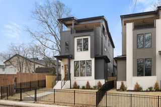 1215 Montgomery Ave, Nashville, TN 37207