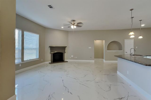 18327 Bluewater Cove Drive, Humble, TX 77346