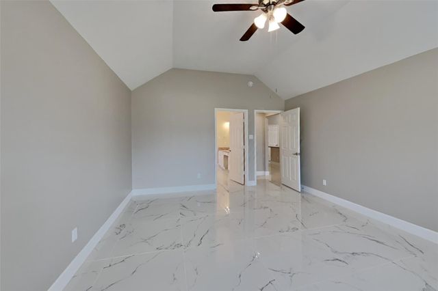 18327 Bluewater Cove Drive, Humble, TX 77346