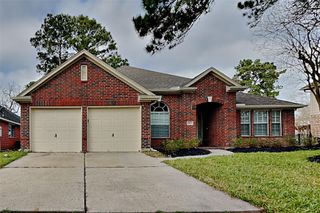 18327 Bluewater Cove Drive, Humble, TX 77346