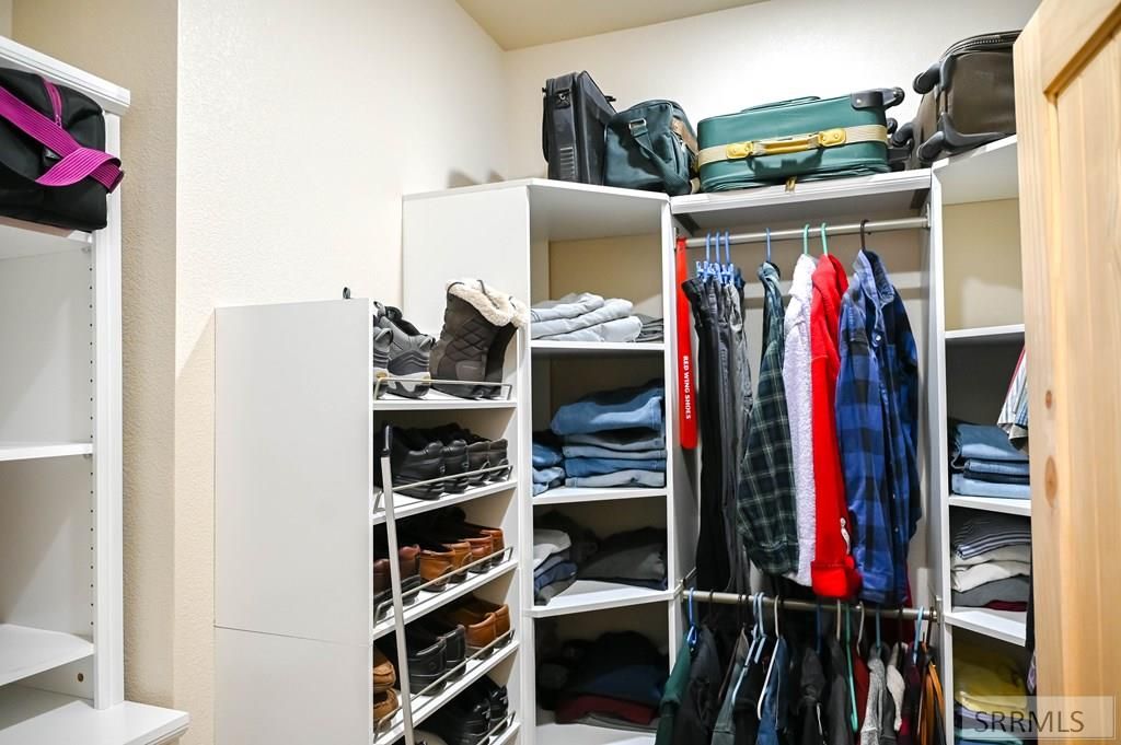 Image 19 of property listing at 801 Forest Drive, Mackay, ID 83251