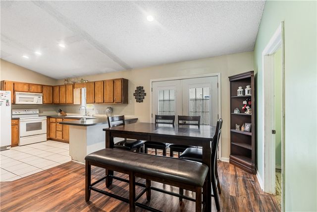 201 Lake Wisteria Drive, Kingsland, GA 31548