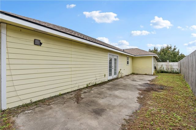 201 Lake Wisteria Drive, Kingsland, GA 31548