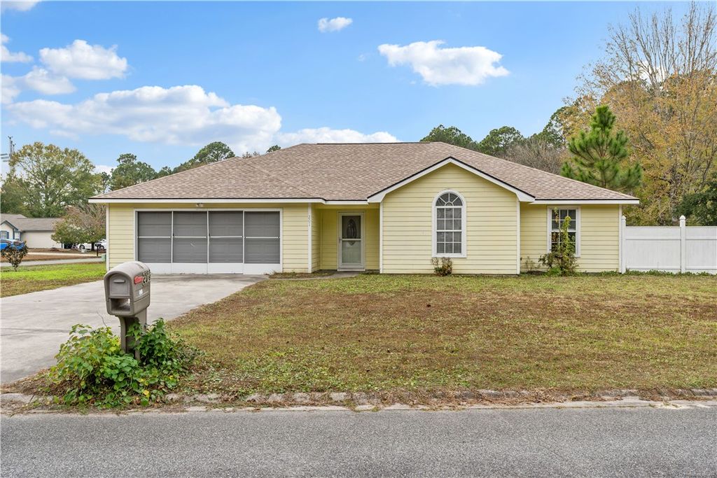 201 Lake Wisteria Drive, Kingsland, GA 31548