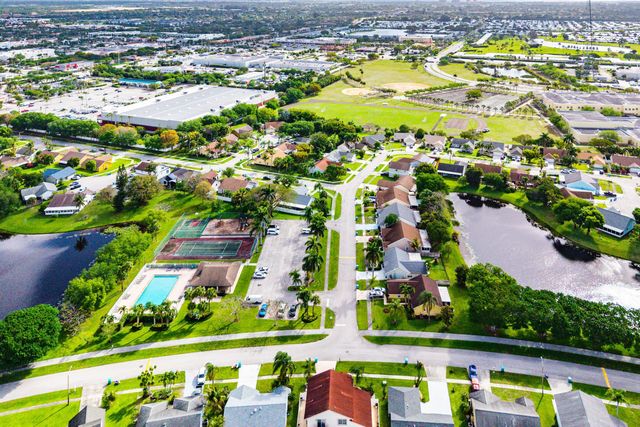 1713 Banyan Creek Court, Boynton Beach, FL 33436