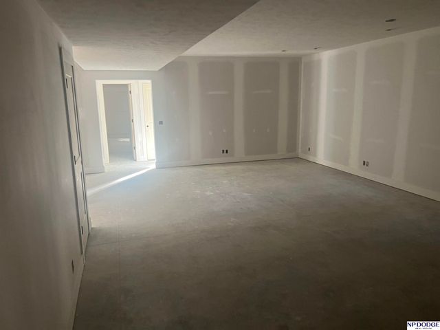12630 Schirra Street, Papillion, NE 68046