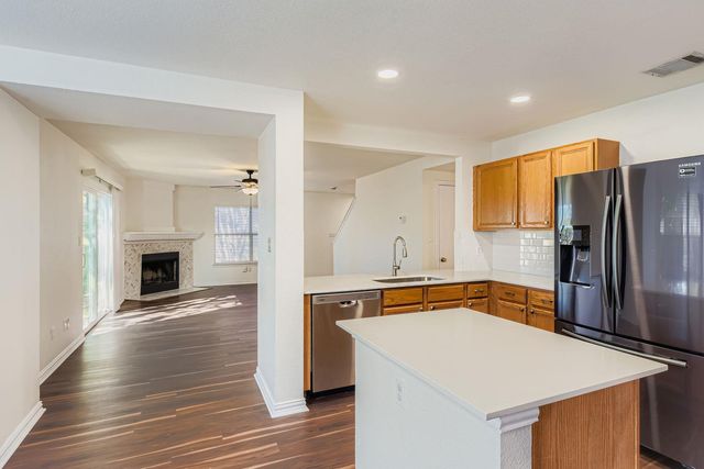 8046 Thaxton RD, Austin, TX 78747