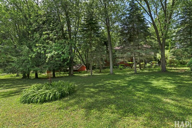 11012 Lucas Road, Woodstock, IL 60098