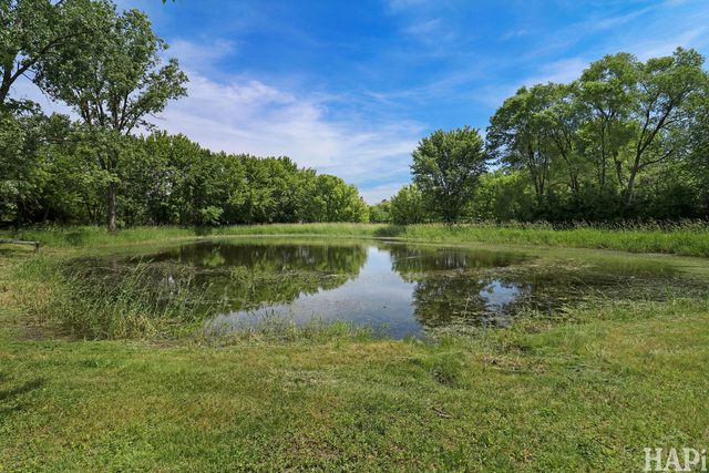 11012 Lucas Road, Woodstock, IL 60098