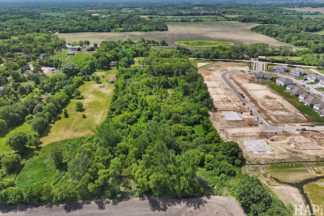 11012 Lucas Road, Woodstock, IL 60098