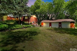 11012 Lucas Road, Woodstock, IL 60098