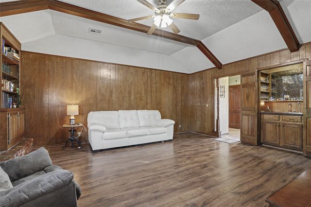 1405 W Indianola Street, Broken Arrow, OK 74012