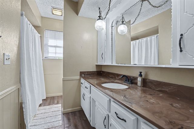 1405 W Indianola Street, Broken Arrow, OK 74012