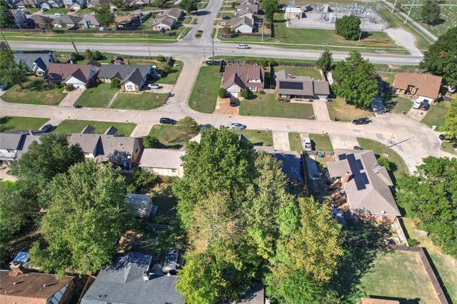 1405 W Indianola Street, Broken Arrow, OK 74012