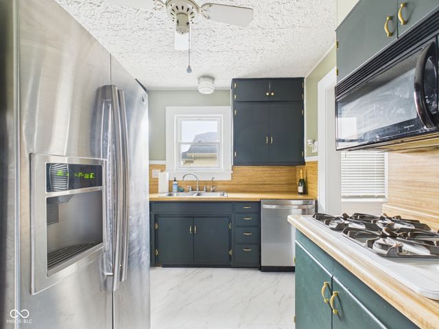 3629 Main Street, Anderson, IN 46013