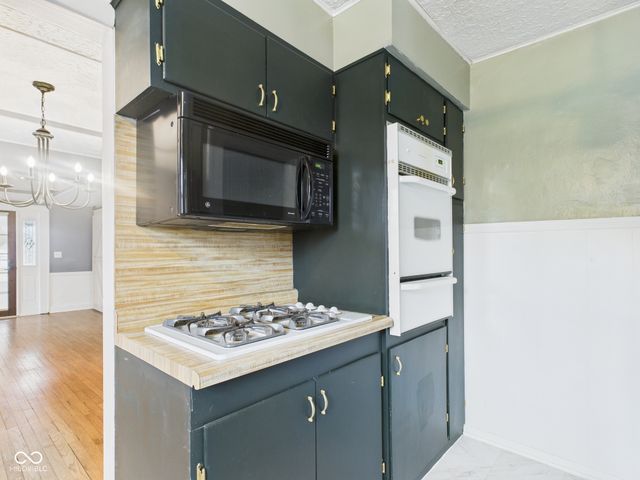 3629 Main Street, Anderson, IN 46013