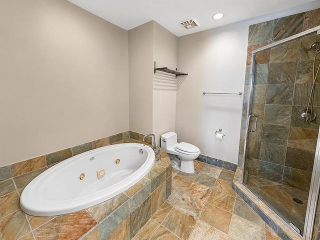 2625 NE 14th Avenue NE 406, Wilton Manors, FL 33334