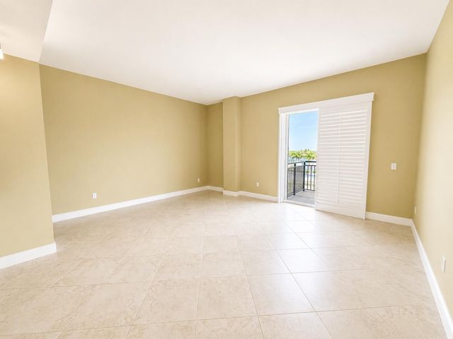 2625 NE 14th Avenue NE 406, Wilton Manors, FL 33334