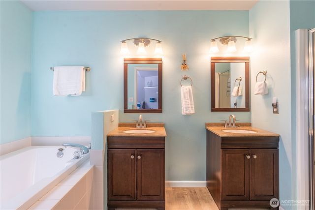 10906 181st Avenue Pl E, Bonney Lake, WA 98391