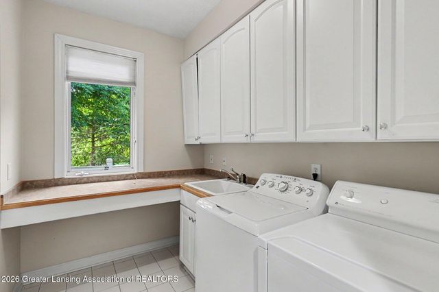 2012 Timberview Drive, Okemos, MI 48864