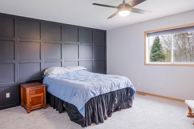 5033 W 92nd Avenue, Crown Point, IN 46307