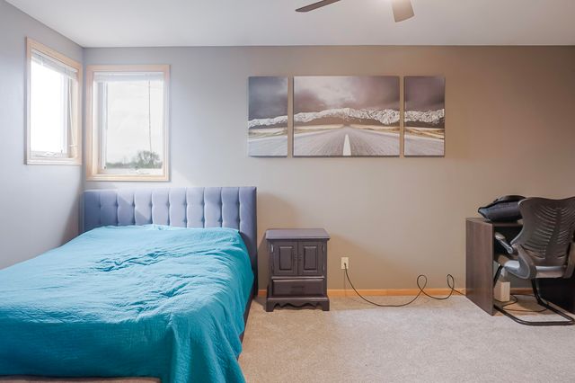 5033 W 92nd Avenue, Crown Point, IN 46307