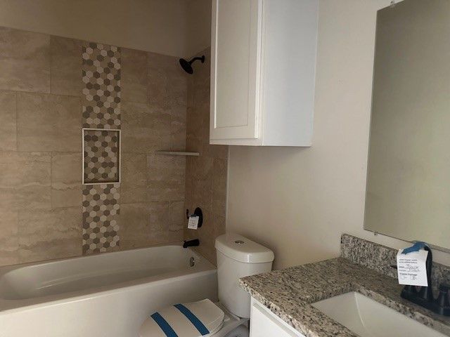 2405 Creek Drive, Granbury, TX 76048