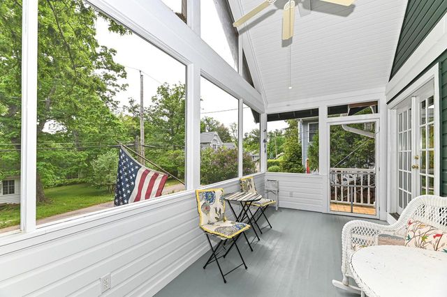 84 Lower Loch Vista DRIVE, Williams Bay, WI 53191