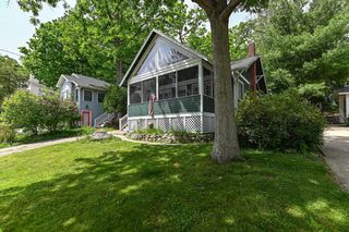 84 Lower Loch Vista DRIVE, Williams Bay, WI 53191
