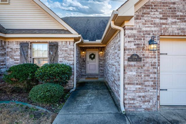 1194 Oak Glenn Loop, Bryant, AR 72002