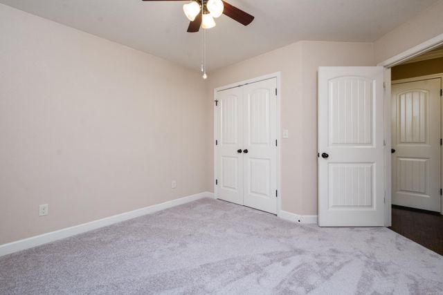 1194 Oak Glenn Loop, Bryant, AR 72002