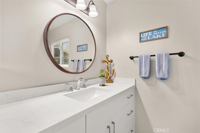 1160 S Westlake Boulevard A, Westlake Village, CA 91361