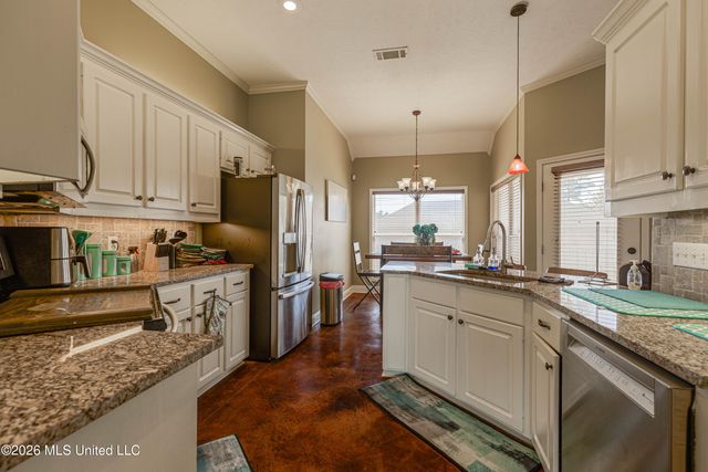 301 Spring Hill Point, Brandon, MS 39047