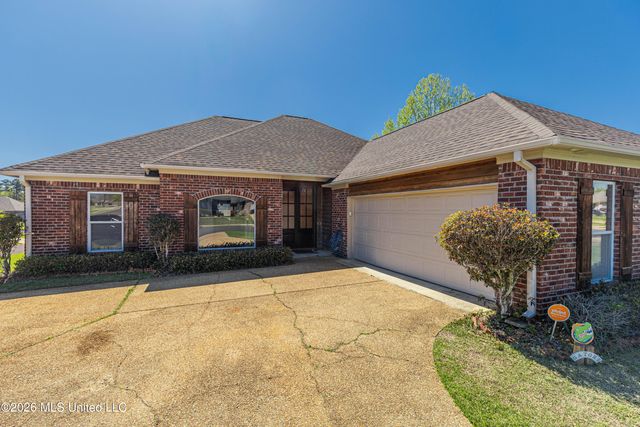 301 Spring Hill Point, Brandon, MS 39047