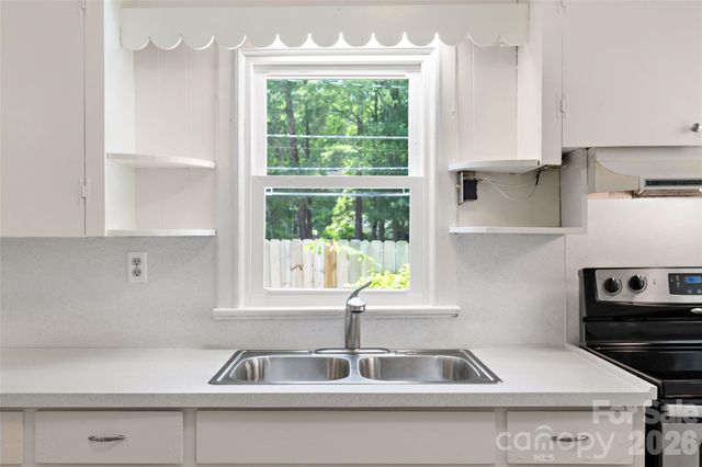 803 N Weldon Street, Gastonia, NC 28052