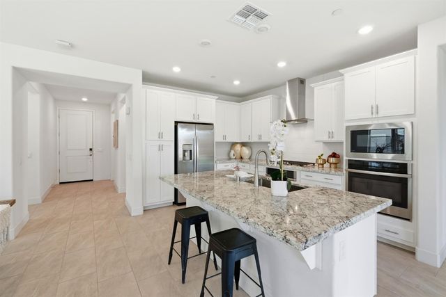 7251 Sagunto Pl, El Dorado Hills, CA 95762