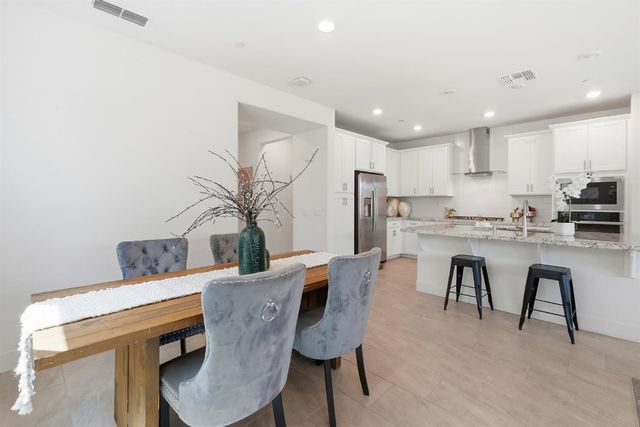 7251 Sagunto Pl, El Dorado Hills, CA 95762