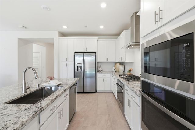 7251 Sagunto Pl, El Dorado Hills, CA 95762