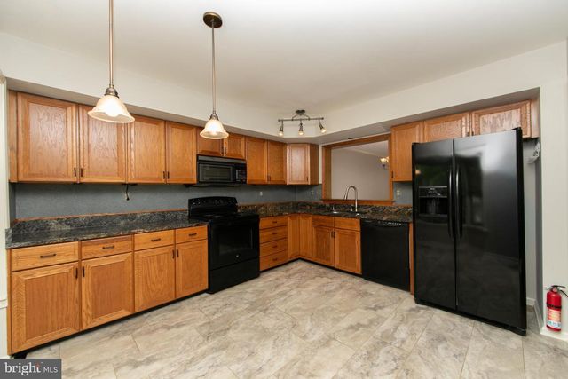 3051 MITCHELL, Lafayette Hill, PA 19444